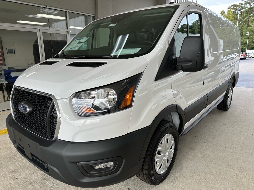 2025 Ford Transit Cargo Van photo 2