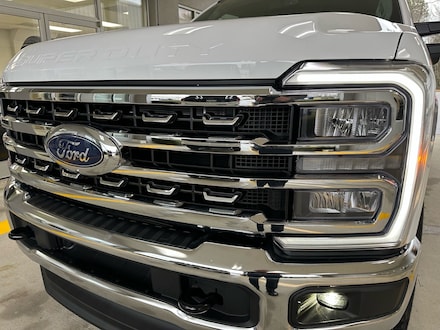 2026 Ford F-250 Super Duty Lariat 4x4 Lariat  Crew Cab 6.8 ft. SB Pickup