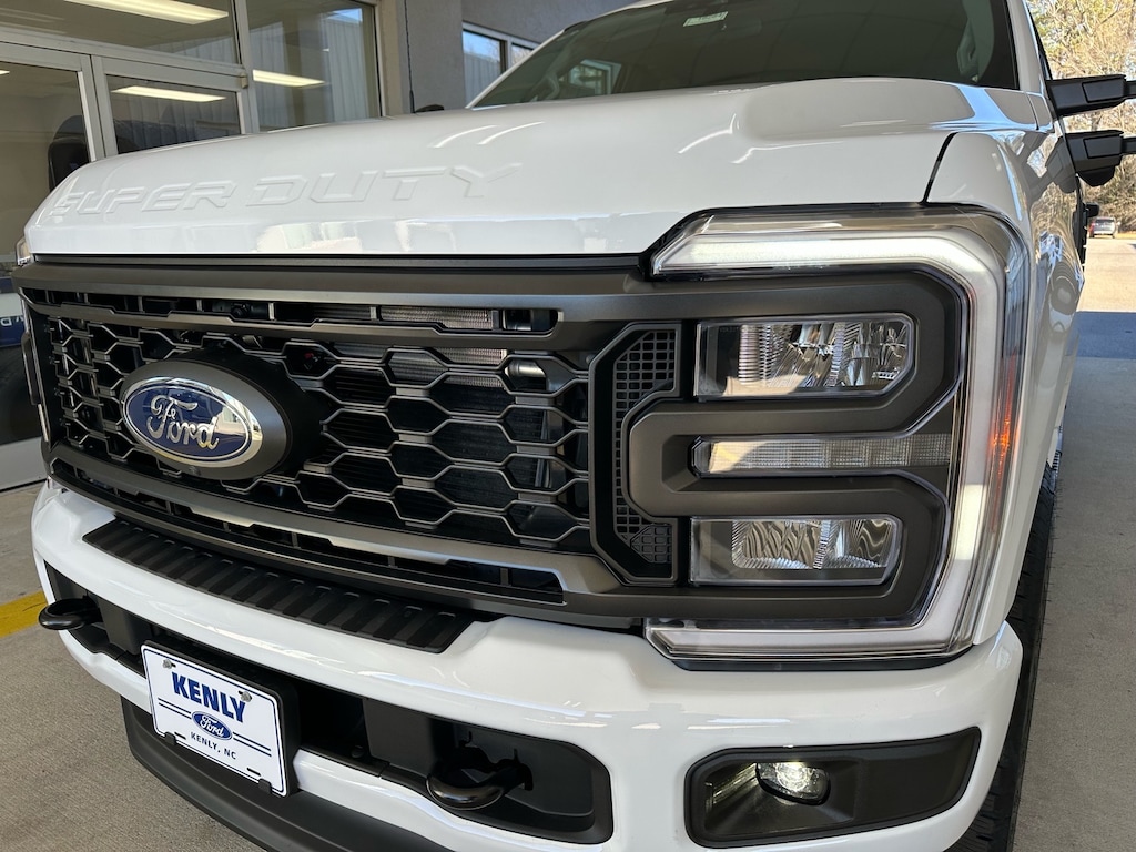 New 2026 Ford F-250 Super Duty XL 4x4 XL SuperCab 6.8 ft. SB Pickup