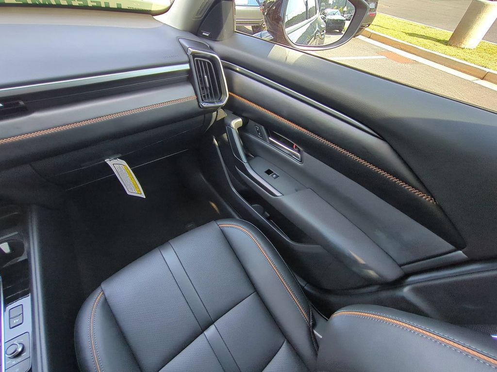 2026 Mazda CX-50 Premium Plus - Photo 16