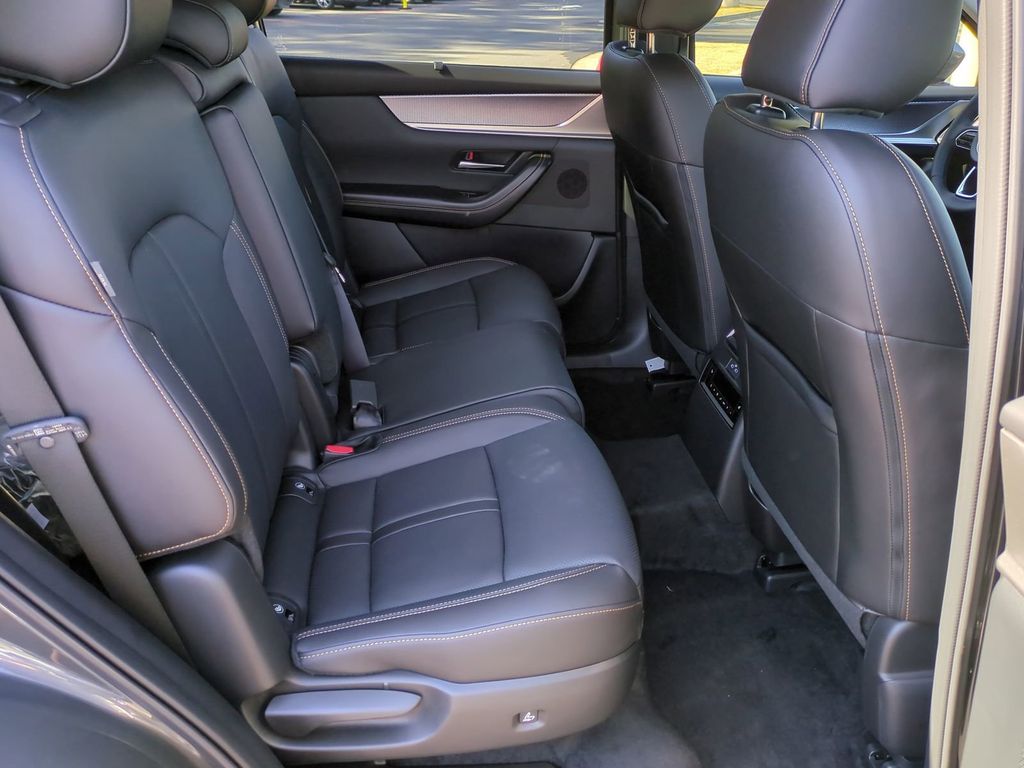 2026 Mazda CX-90 Preferred Package - Photo 14