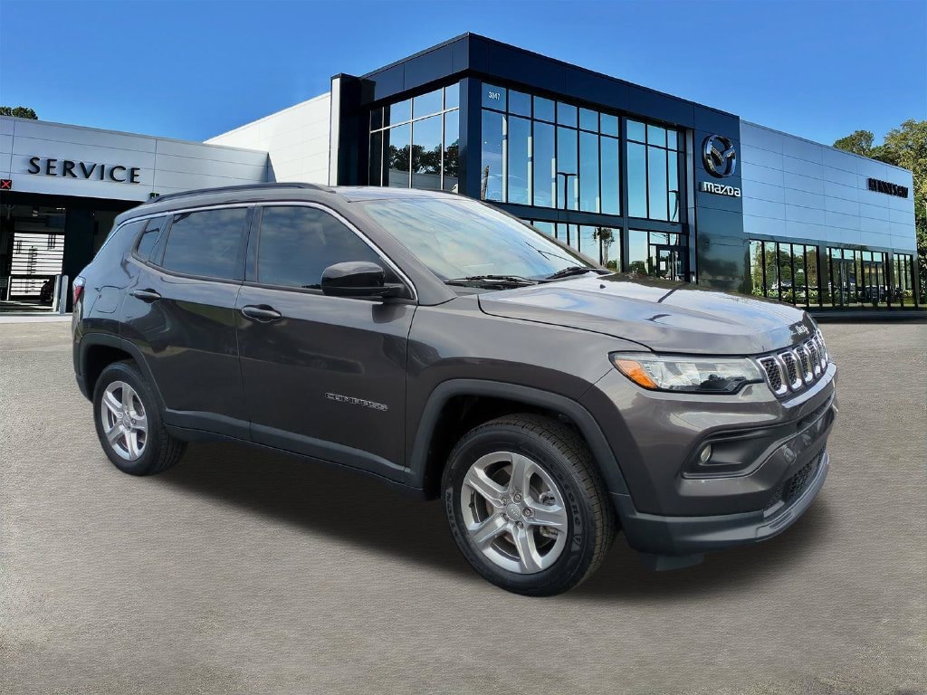 Used 2023 Jeep Compass Latitude SUV