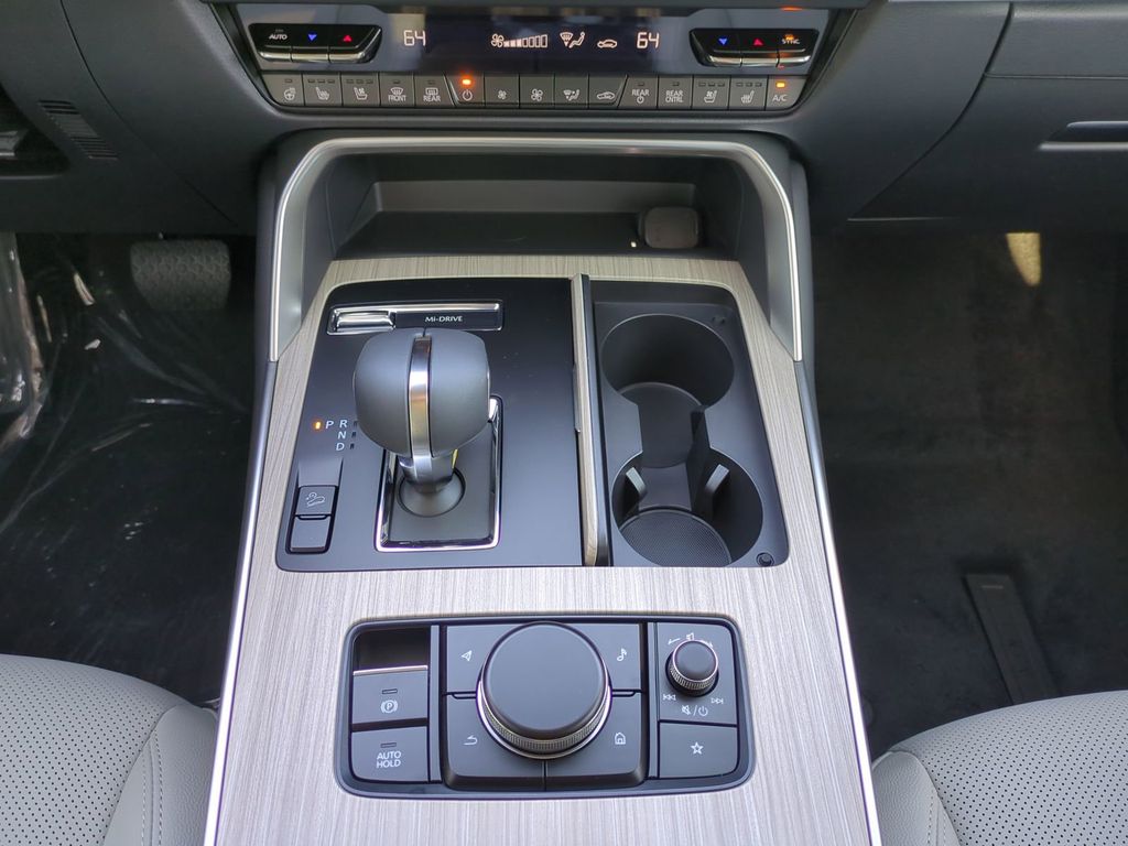 2026 Mazda CX-90 Premium Package - Photo 18
