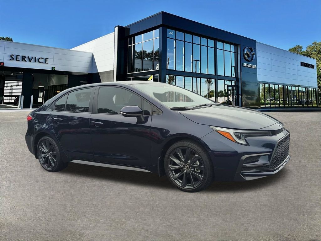 Used 2025 Toyota Corolla SE Sedan