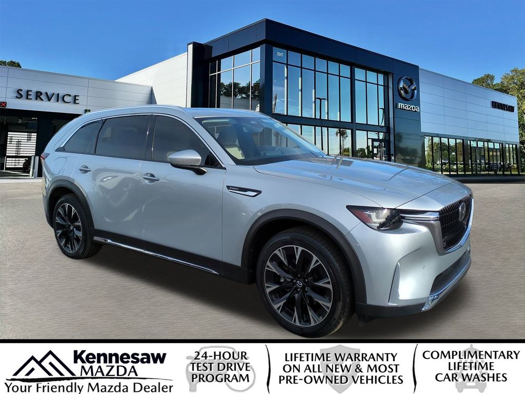 2024 Mazda CX-90 Premium Package's photo