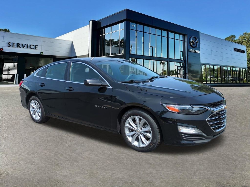 Used 2025 Chevrolet Malibu LT Sedan
