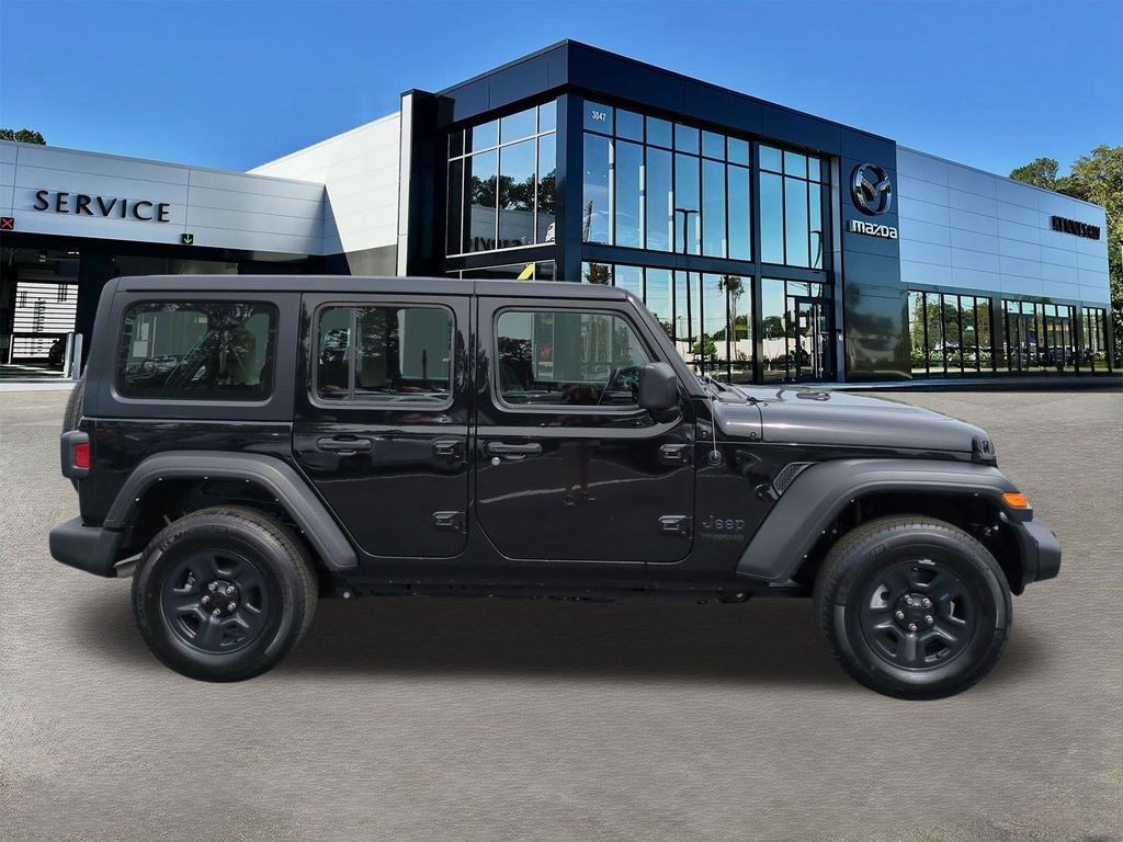 Used 2022 Jeep Wrangler Unlimited Sport SUV