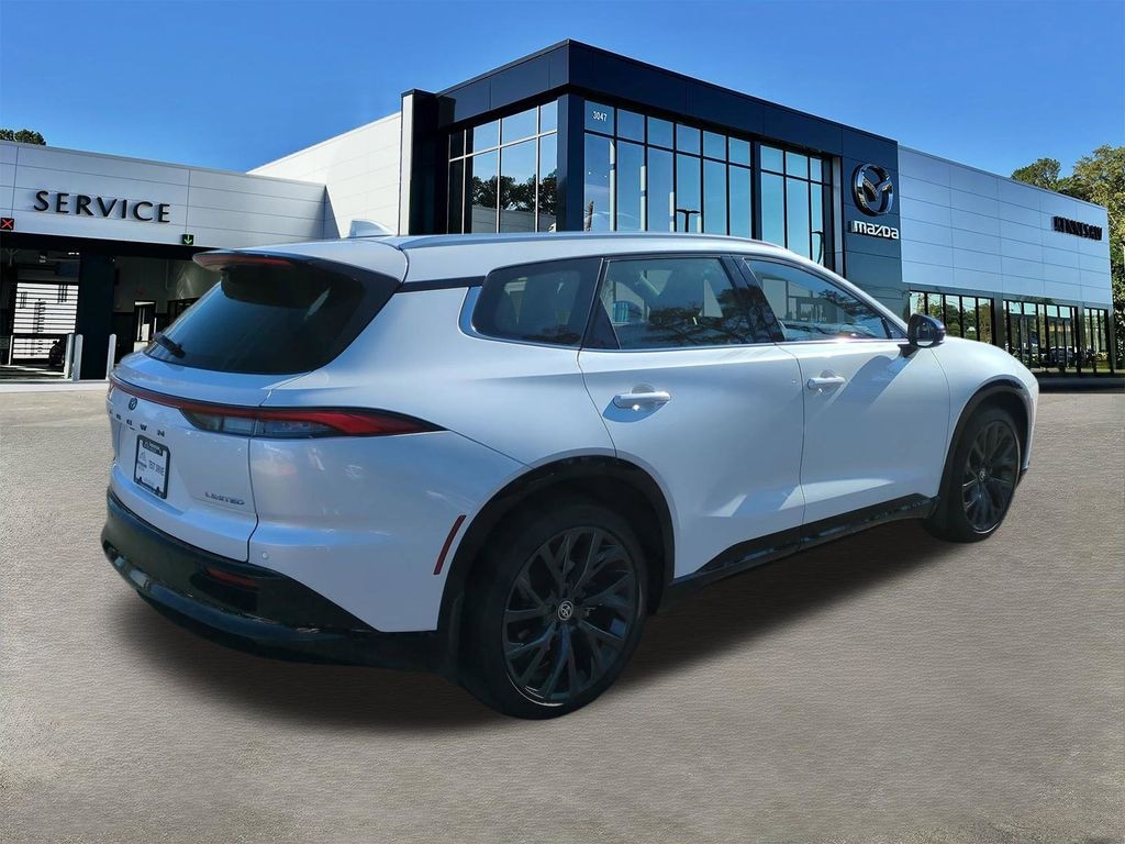 Used 2025 Toyota Crown Signia Limited SUV