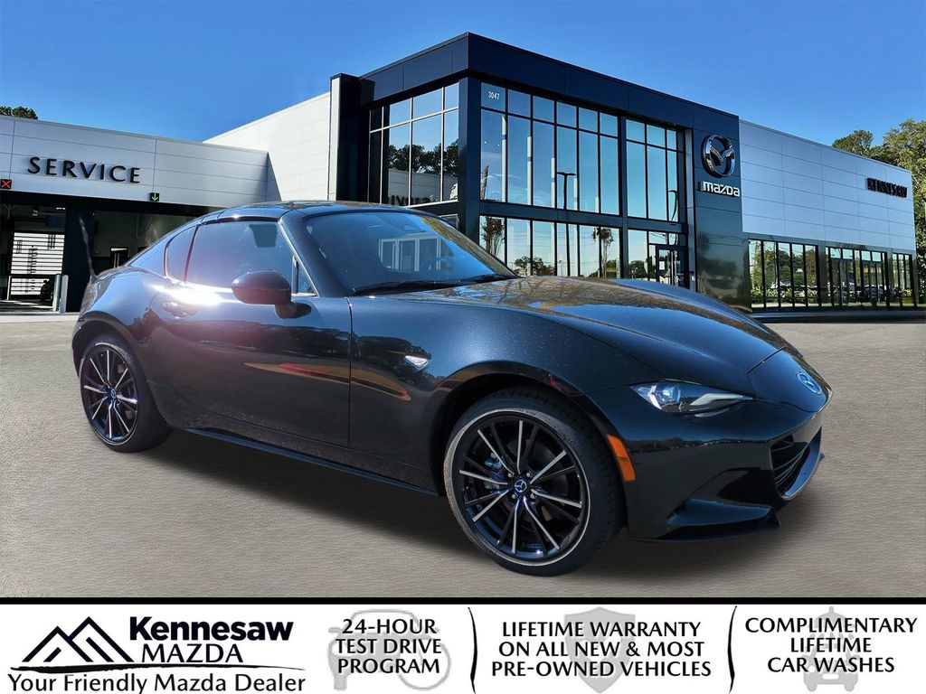 2025 Mazda MX-5 Miata RF Grand Touring's photo