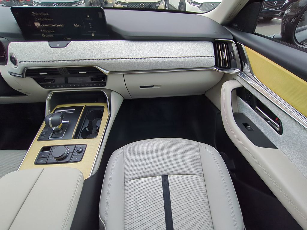 2026 Mazda CX-90 Premium Plus Package - Photo 17