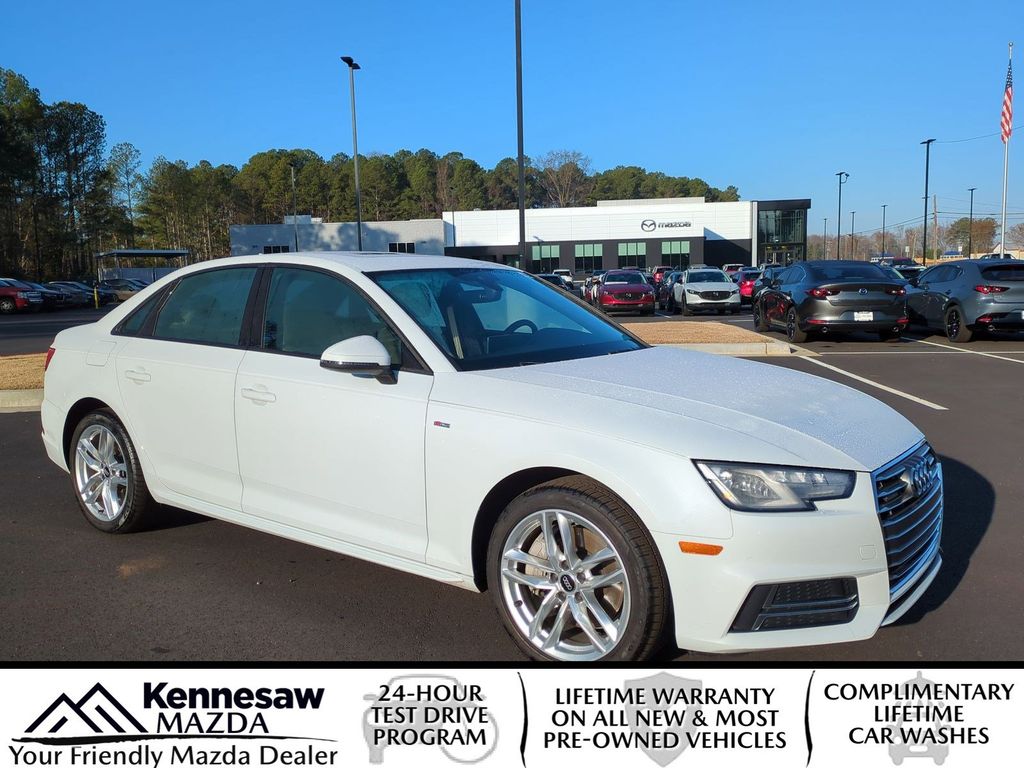 2017 Audi A4 Premium's photo