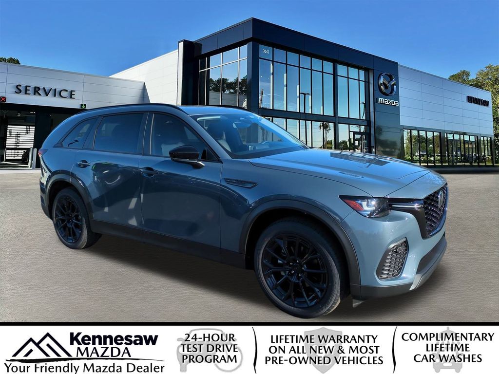 2026 Mazda CX-70 Preferred Package's photo