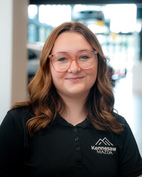 Staff member Ally Dumont from ID_6f7f52