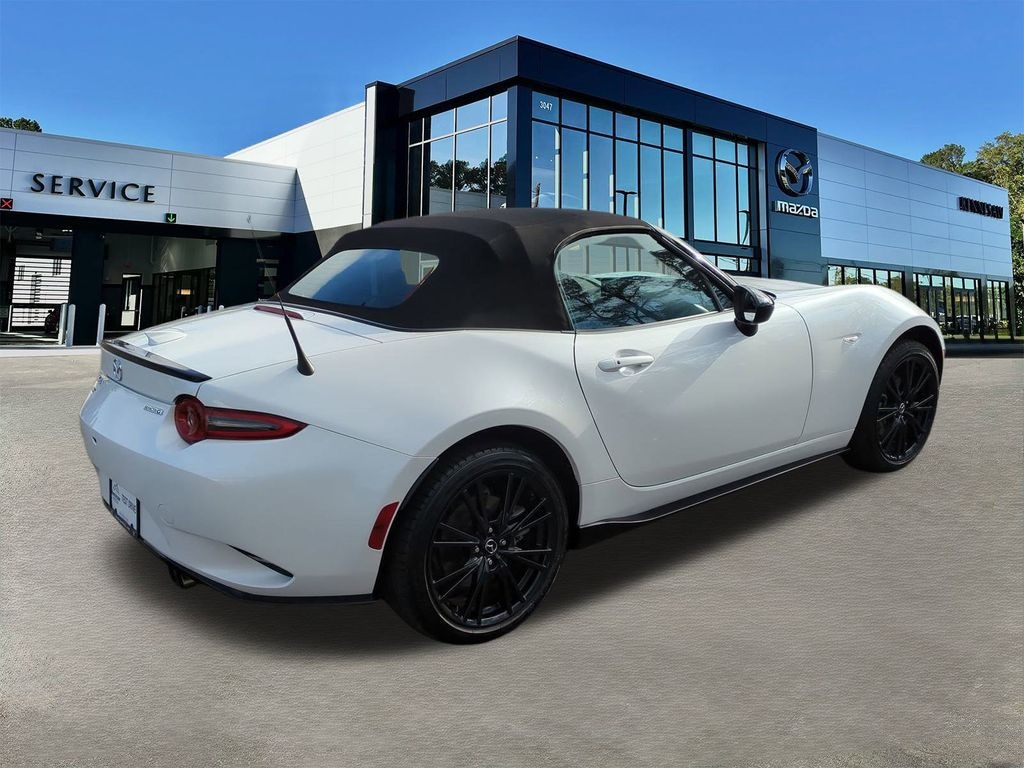 Used 2025 Mazda MX-5 Miata Club Convertible