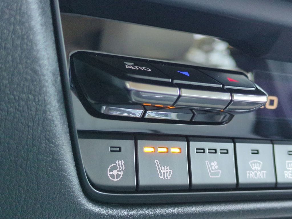 2026 Mazda CX-90 Premium Package - Photo 22