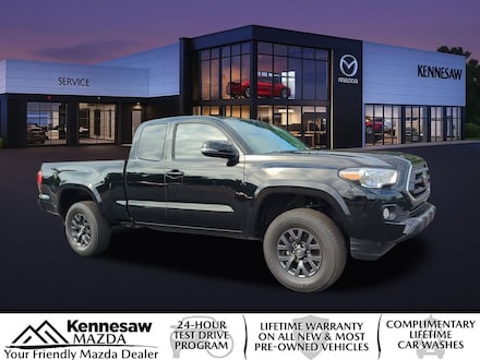 2023 Toyota Tacoma SR5 Truck