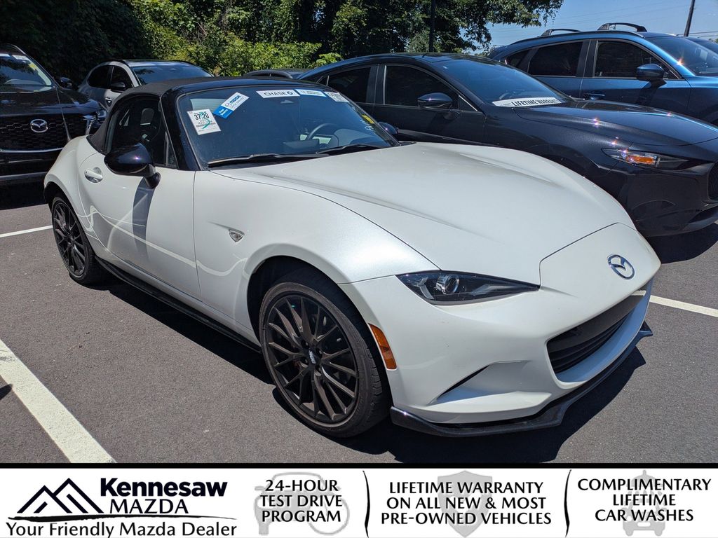 2025 Mazda MX-5 Miata's photo