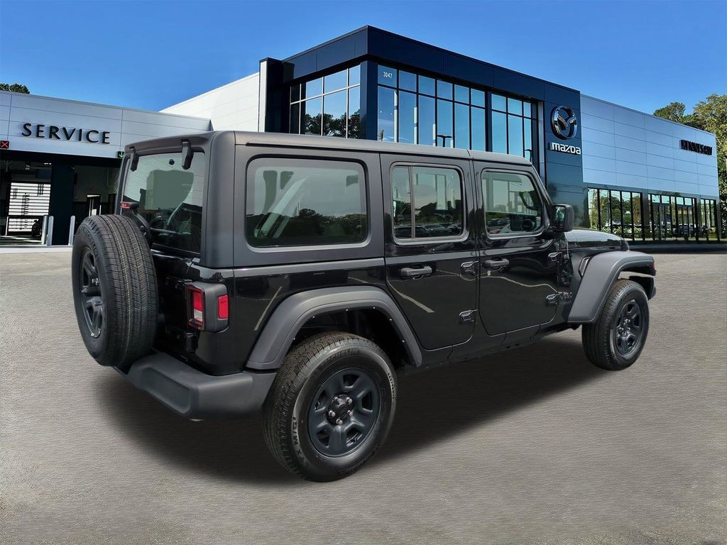Used 2022 Jeep Wrangler Unlimited Sport SUV