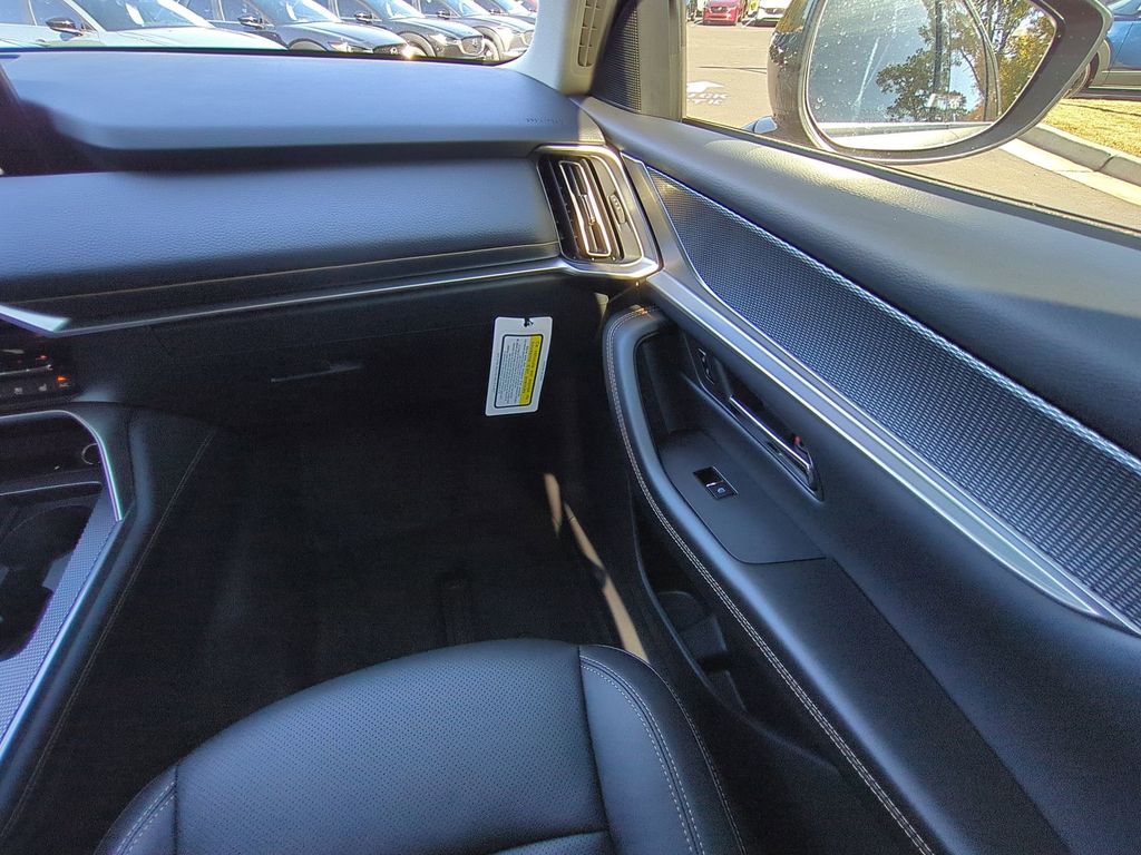 2026 Mazda CX-90 Preferred Package - Photo 17