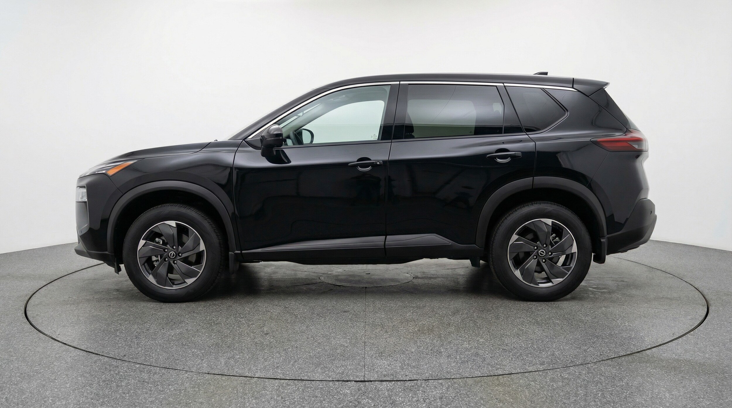 Thumbnail: 2025 Nissan Rogue - 4