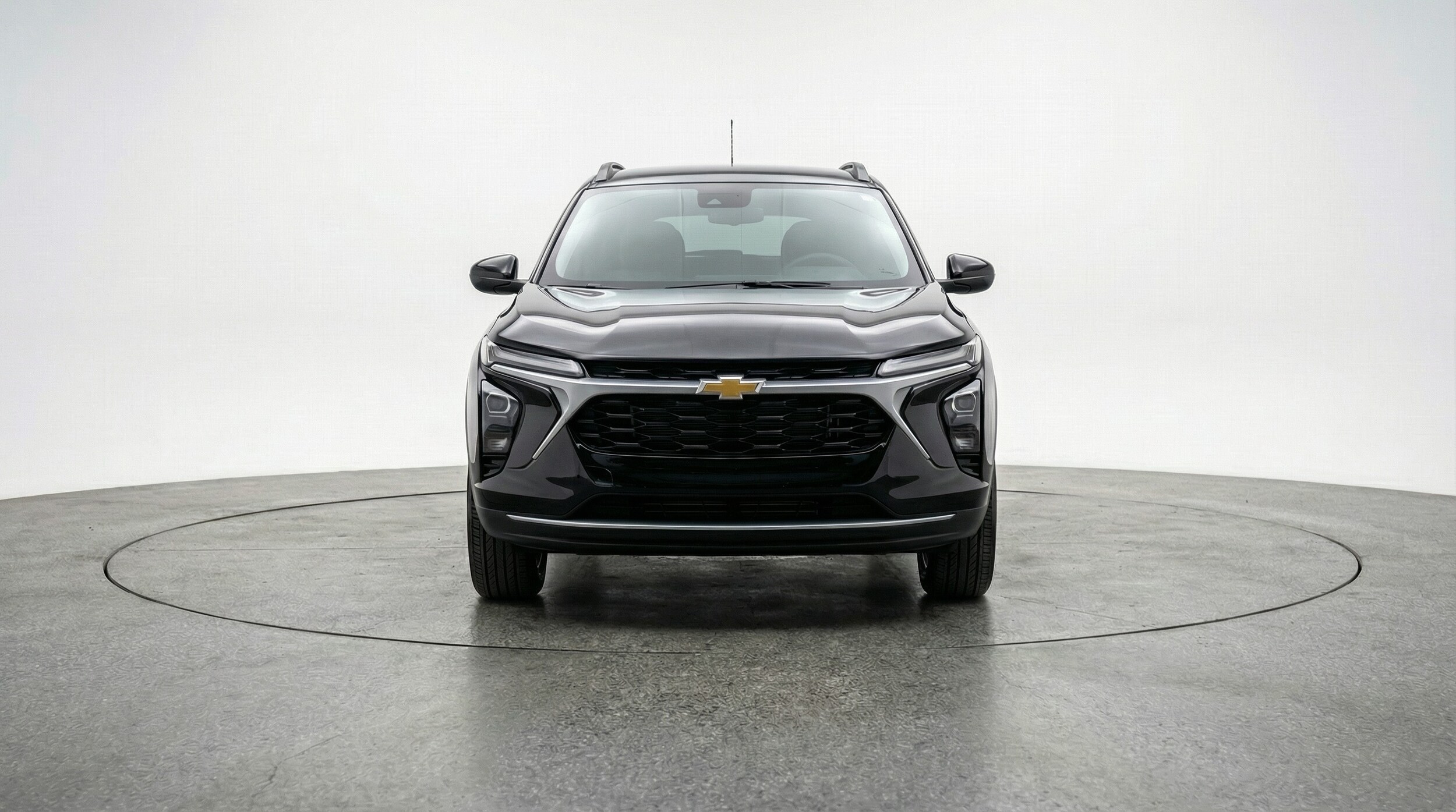 Thumbnail: 2025 Chevrolet Trax - 2