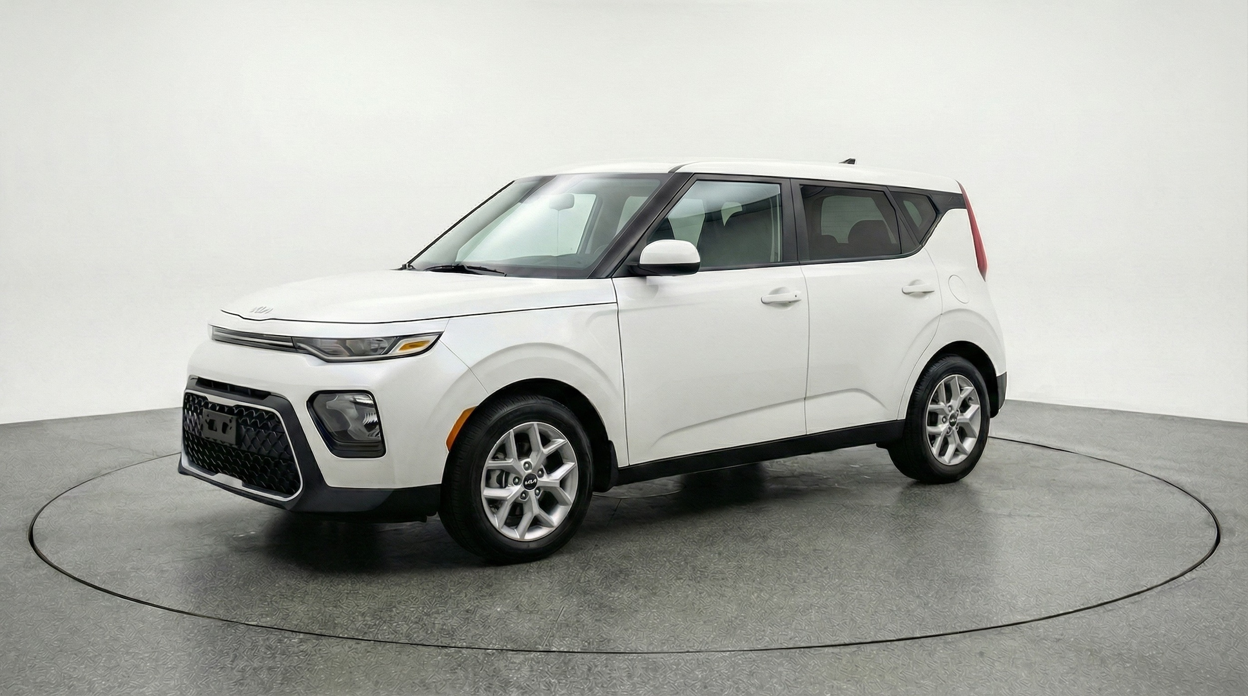 Thumbnail: 2025 Kia Soul - 3
