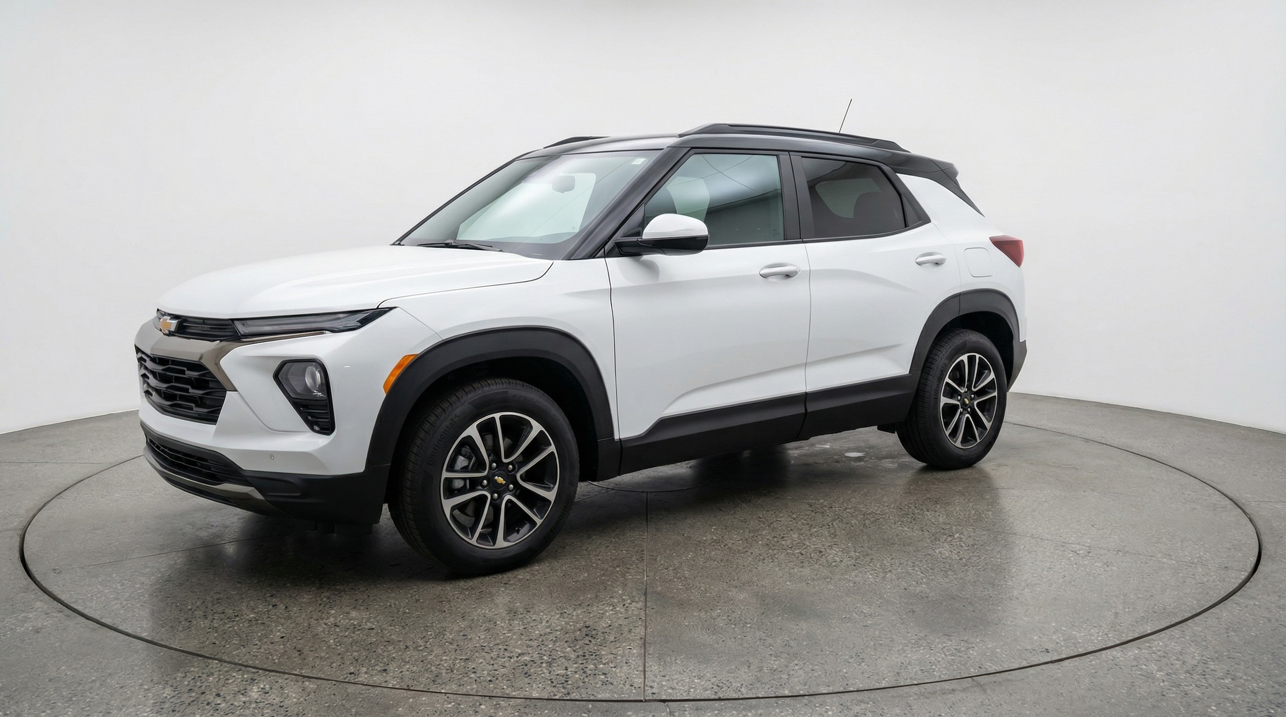 Thumbnail: 2025 Chevrolet TrailBlazer - 3