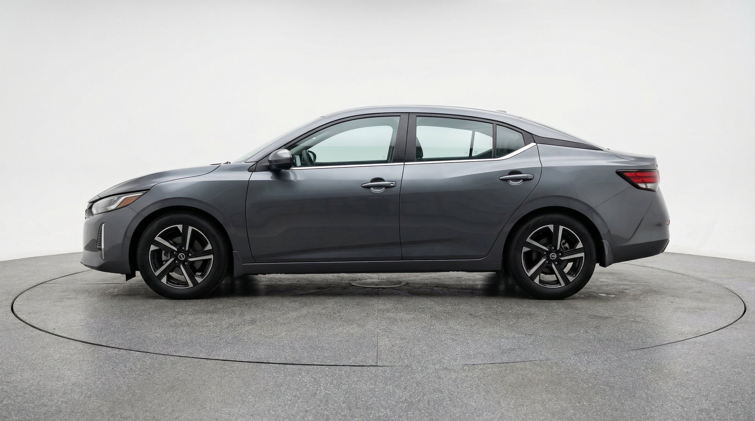 Thumbnail: 2025 Nissan Sentra - 5