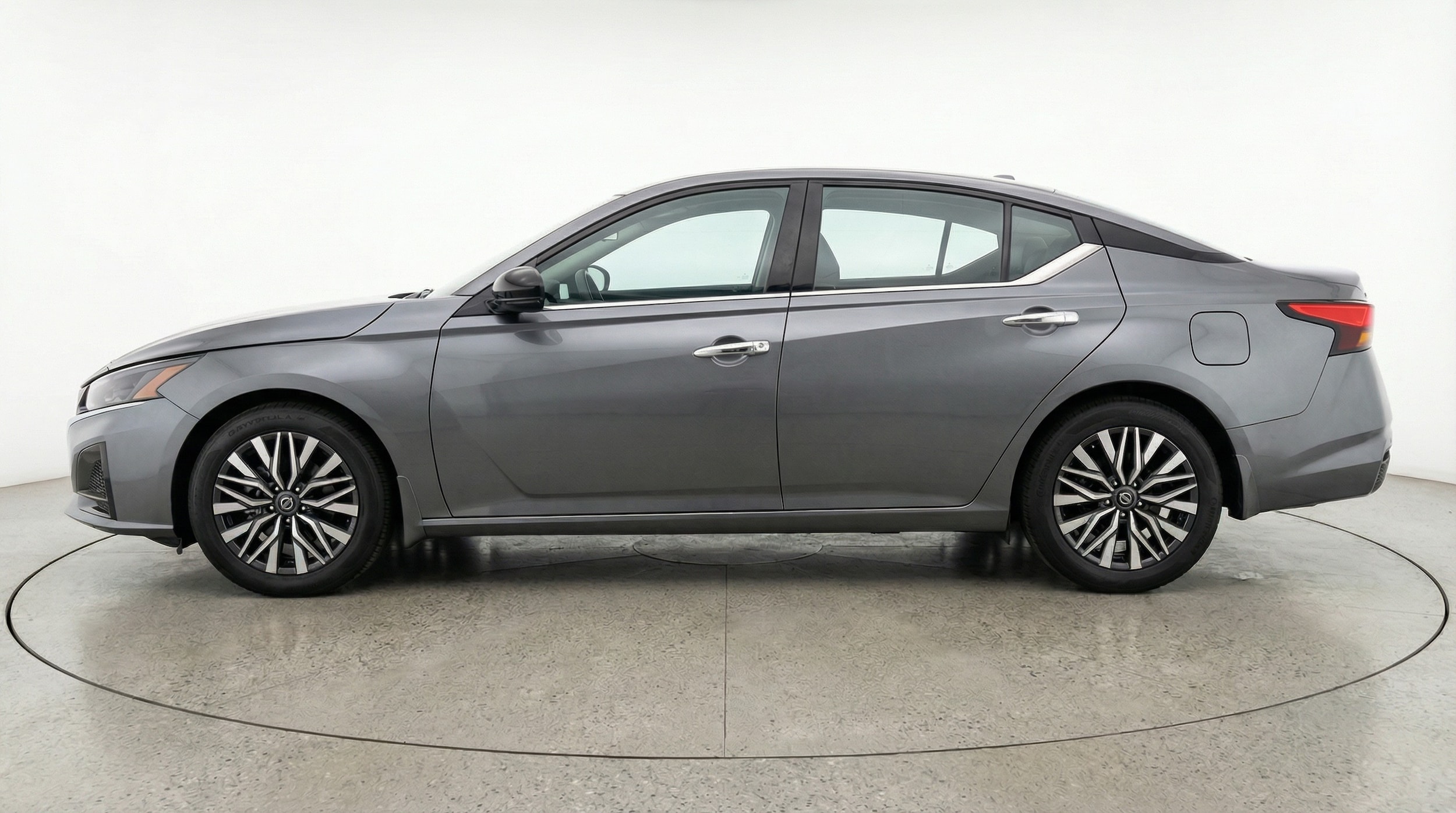 Thumbnail: 2025 Nissan Altima - 4