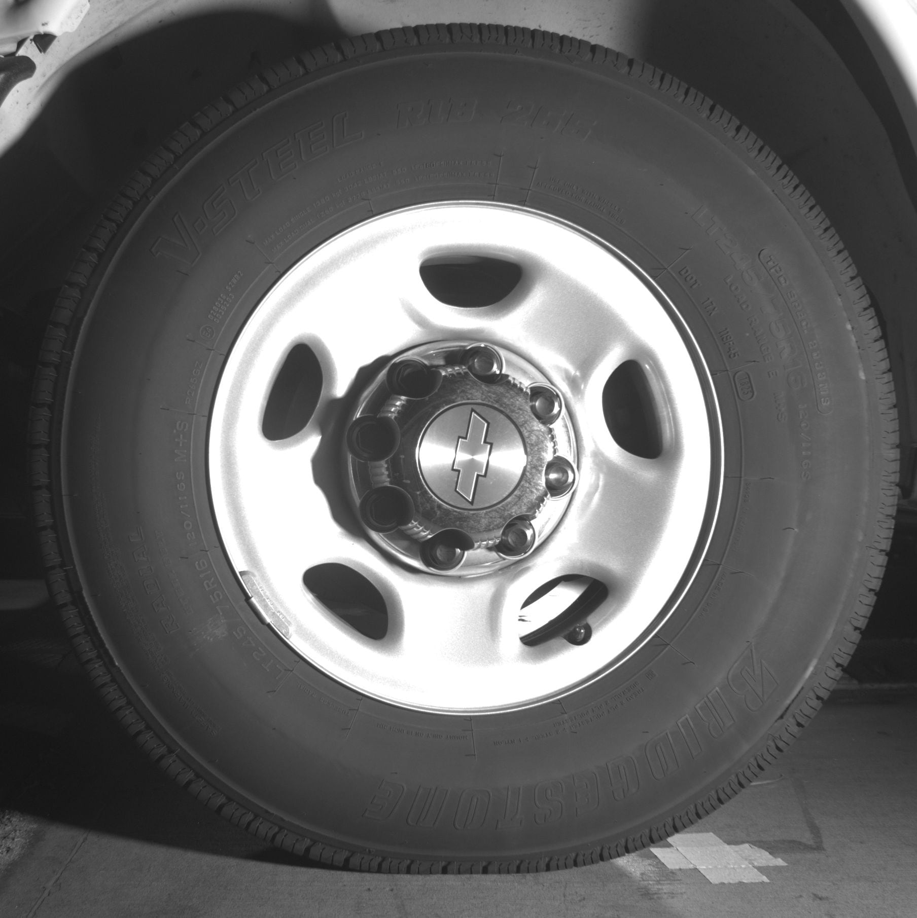 Thumbnail: 2025 Chevrolet Express - 9