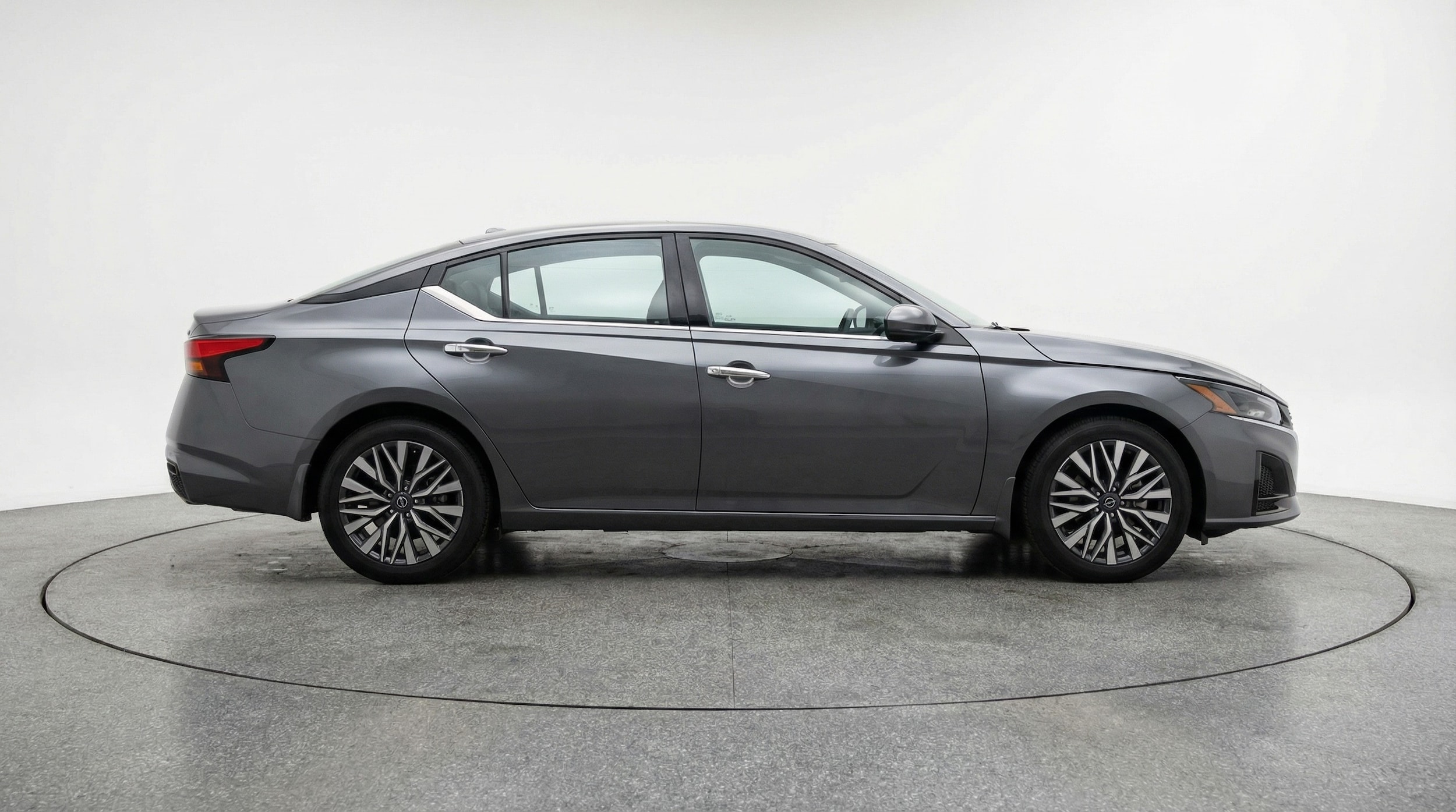 Thumbnail: 2025 Nissan Altima - 8