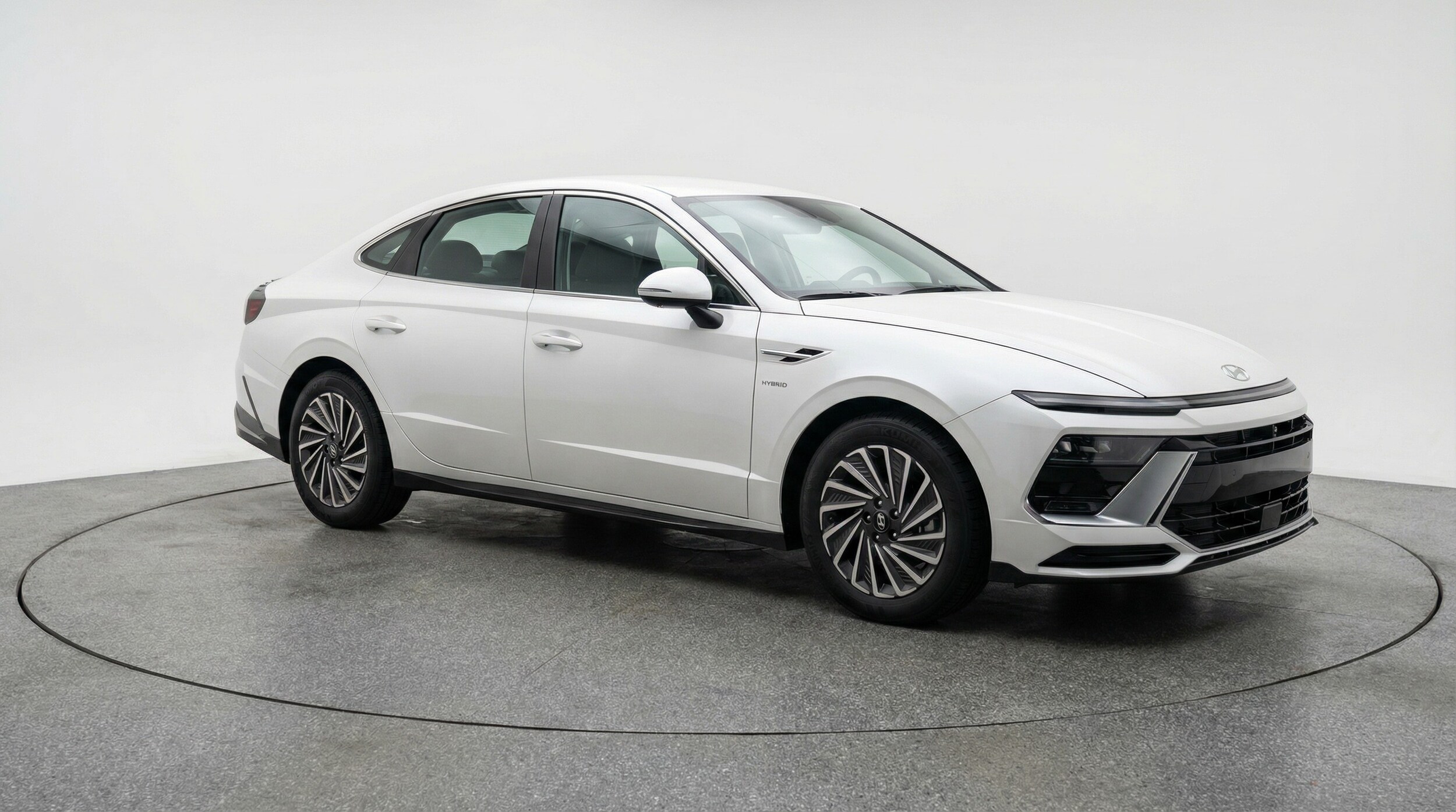 Thumbnail: 2025 Hyundai Sonata - 1