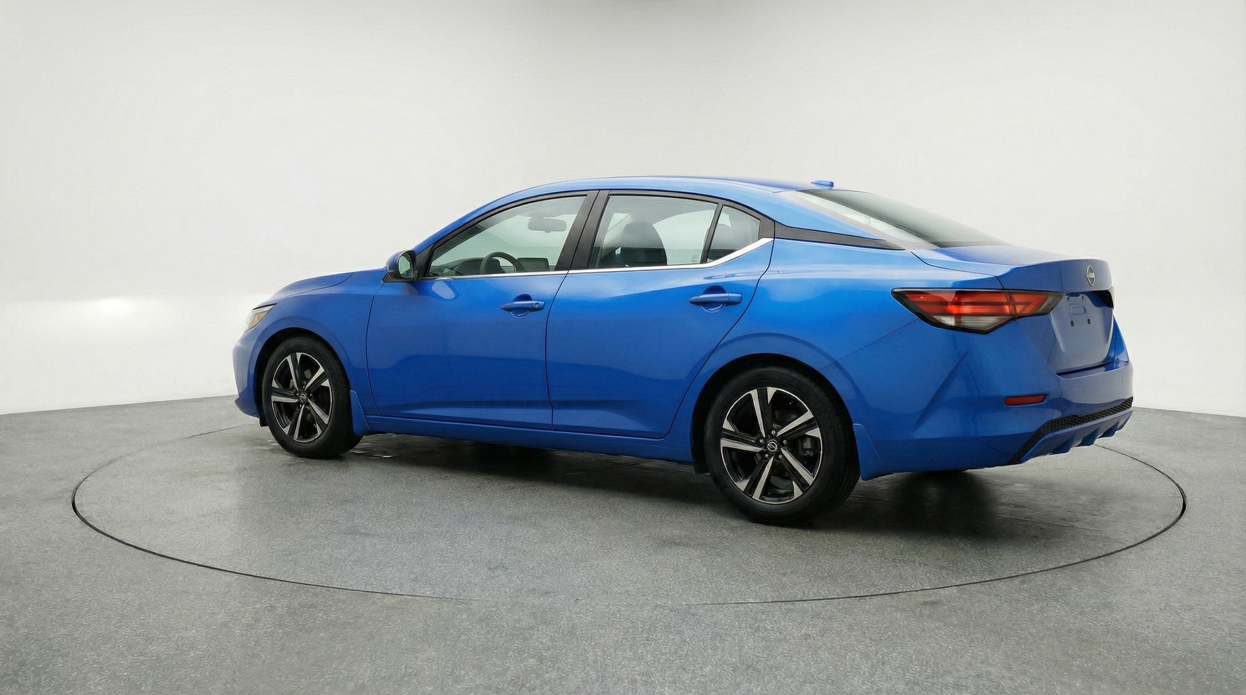 Thumbnail: 2025 Nissan Sentra - 5