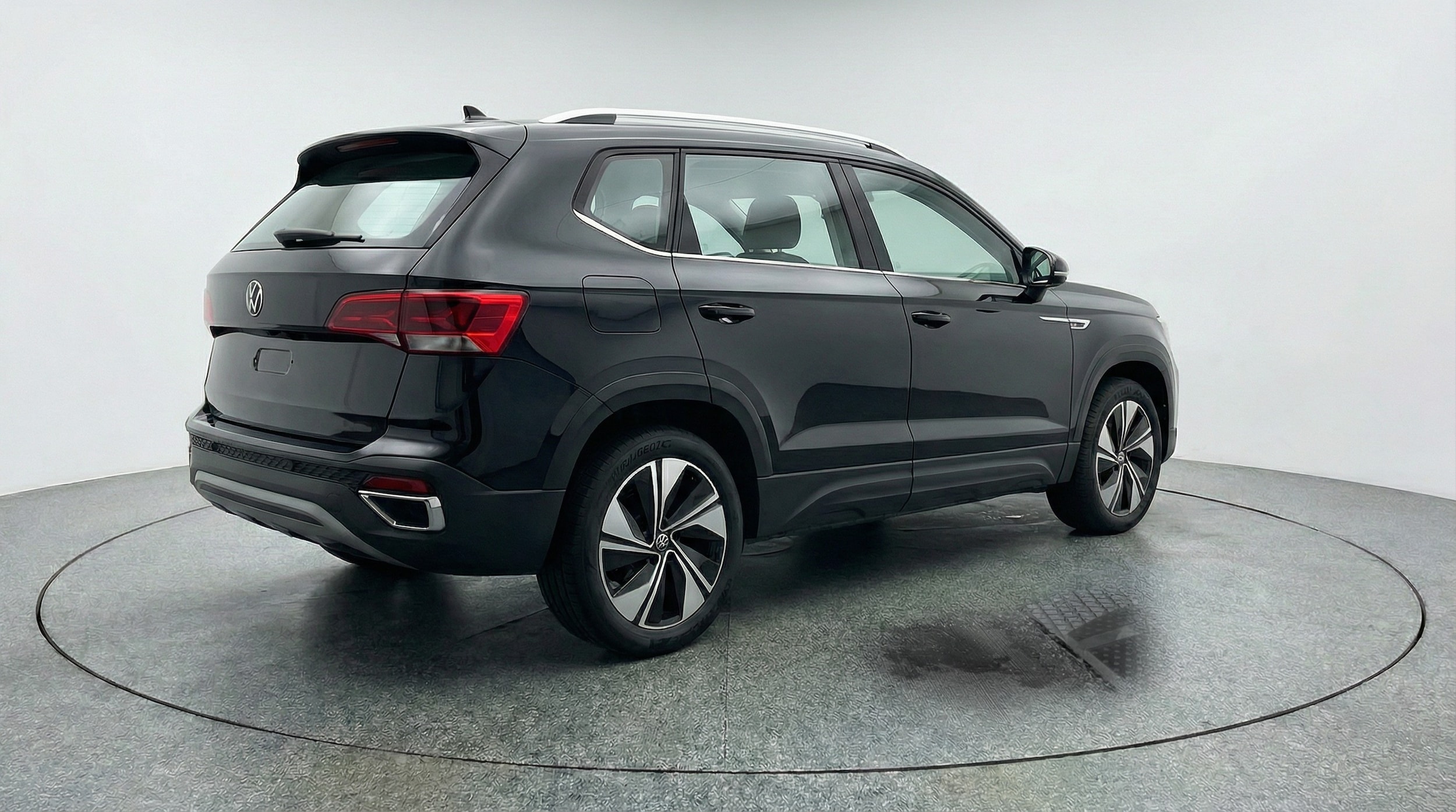 Thumbnail: 2025 Volkswagen Taos - 7