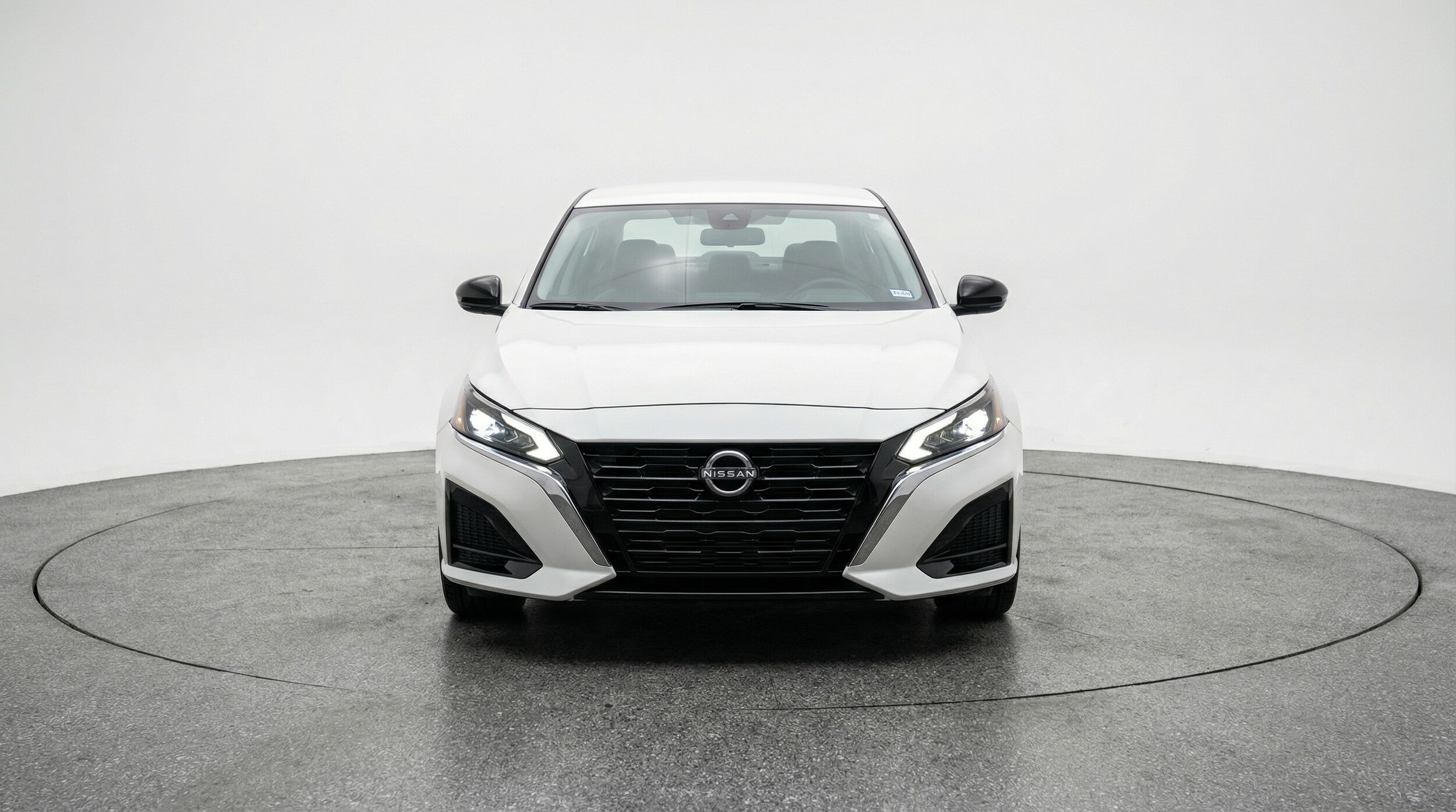 Thumbnail: 2025 Nissan Altima - 2