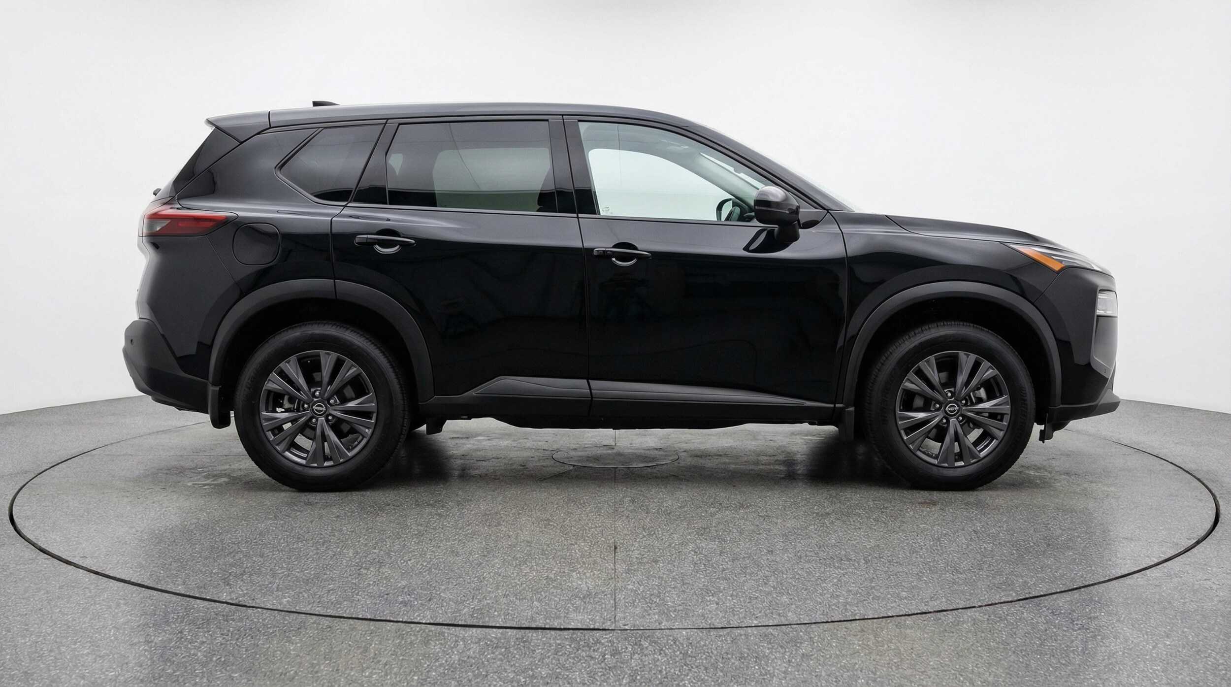 Thumbnail: 2025 Nissan Rogue - 8