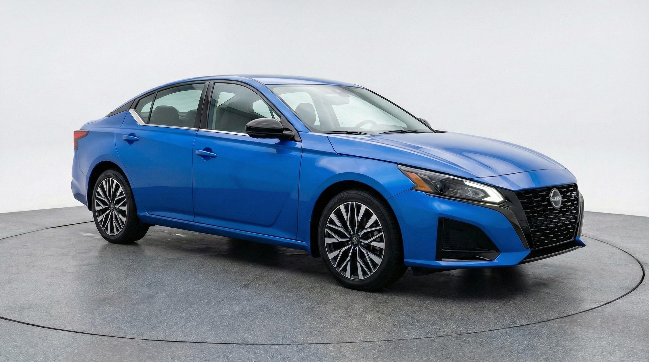 Thumbnail: 2025 Nissan Altima - 1