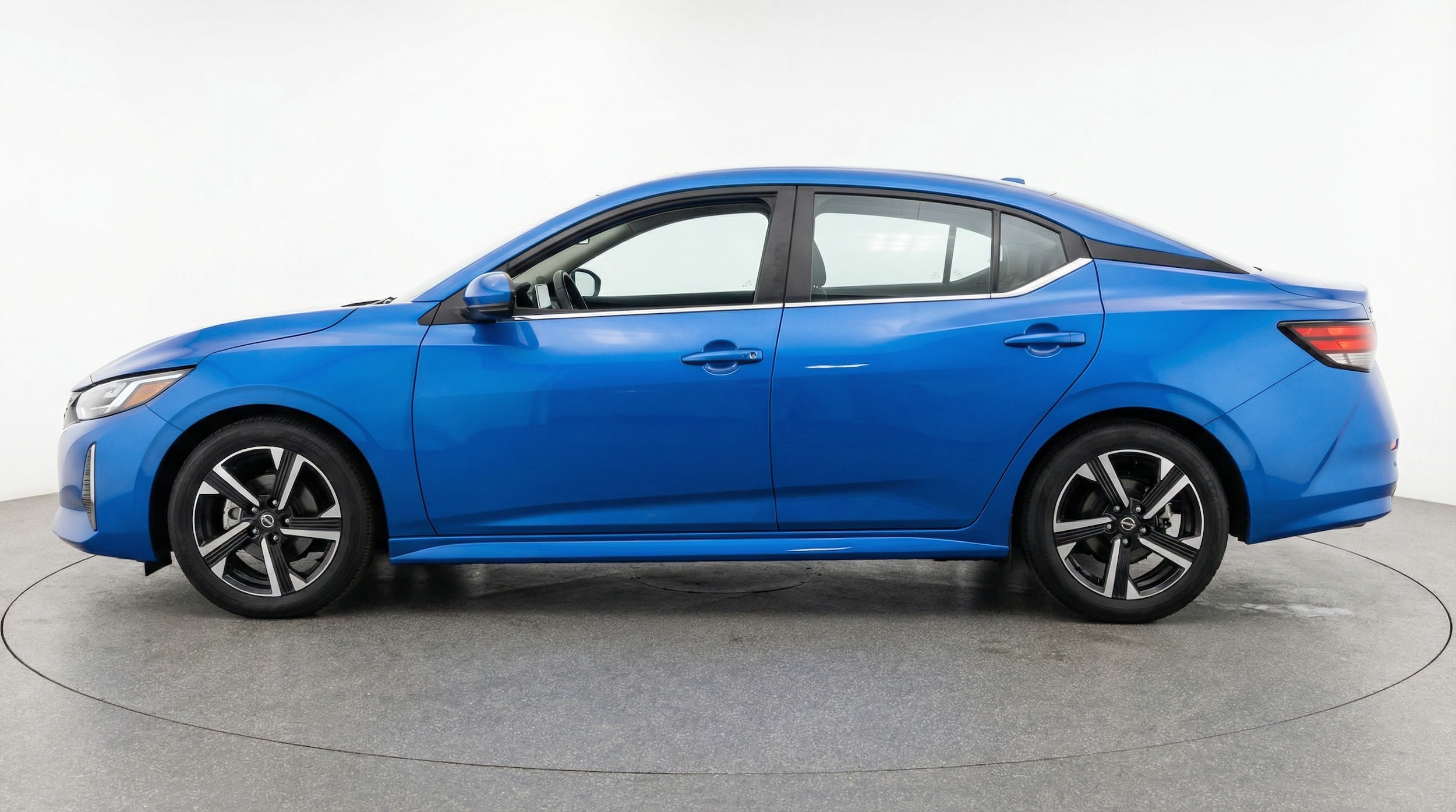 Thumbnail: 2025 Nissan Sentra - 4