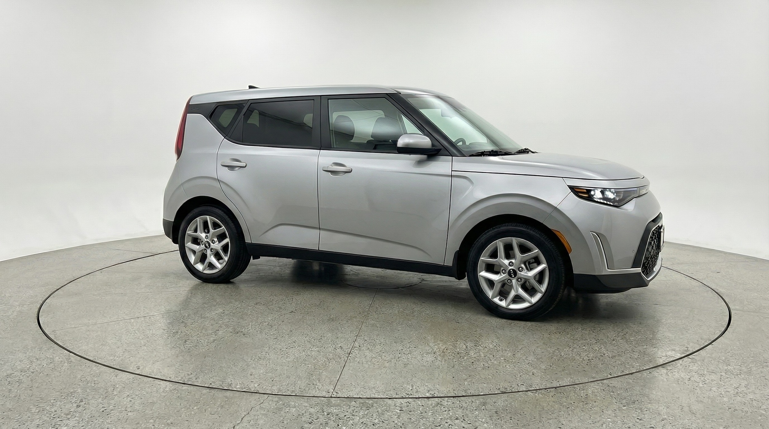 Thumbnail: 2025 Kia Soul - 1