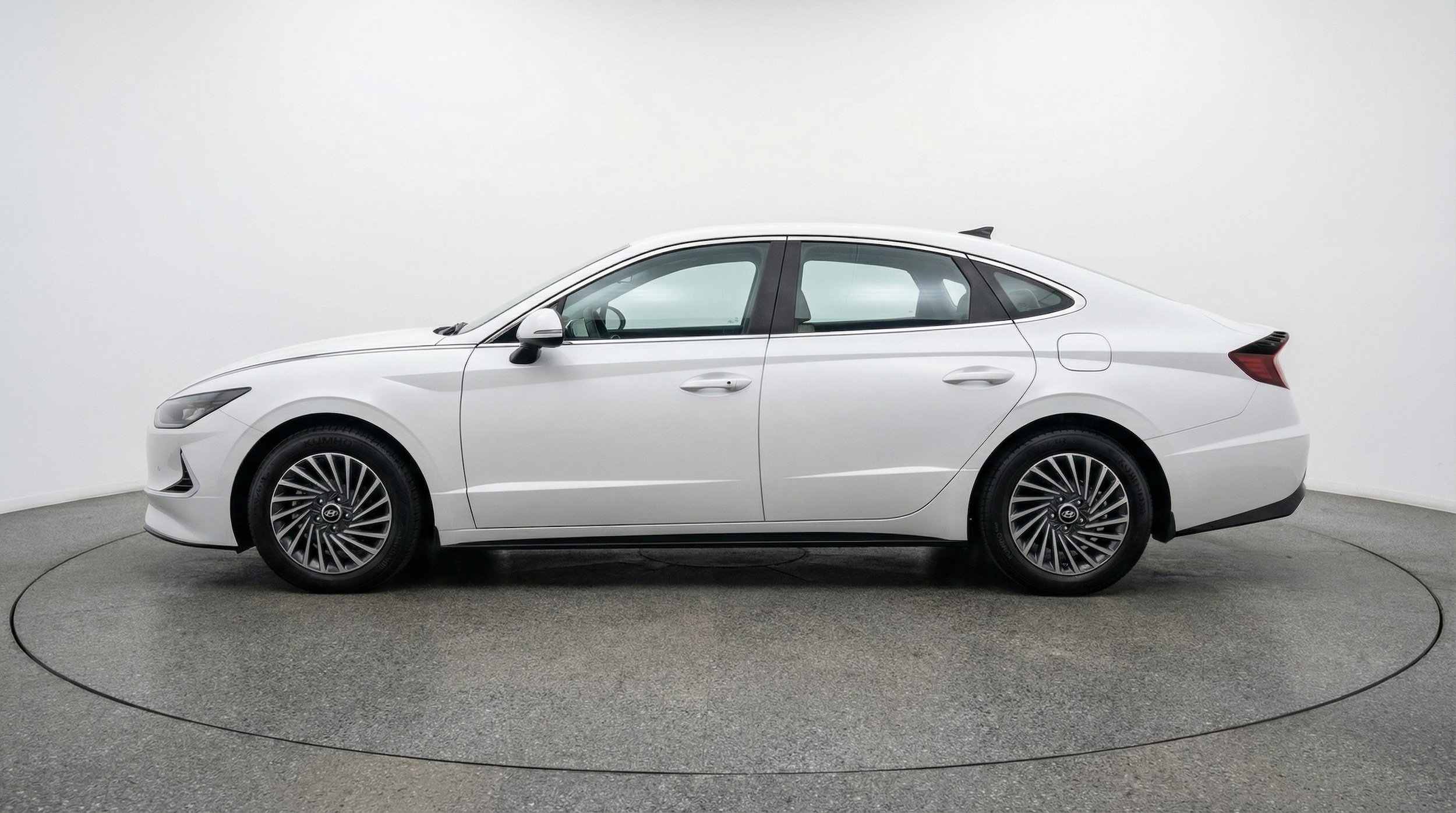 Thumbnail: 2025 Hyundai Sonata - 4