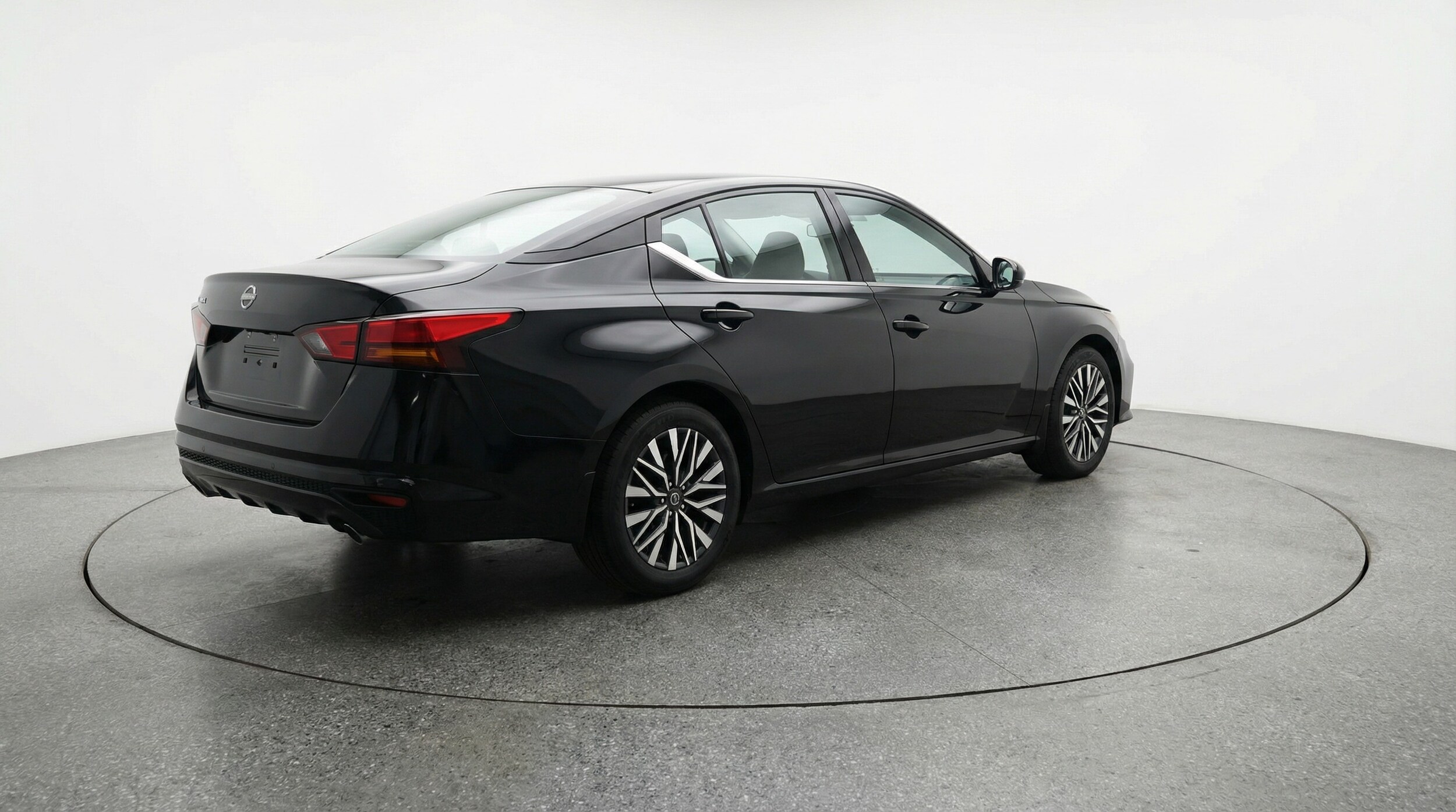 Thumbnail: 2025 Nissan Altima - 7