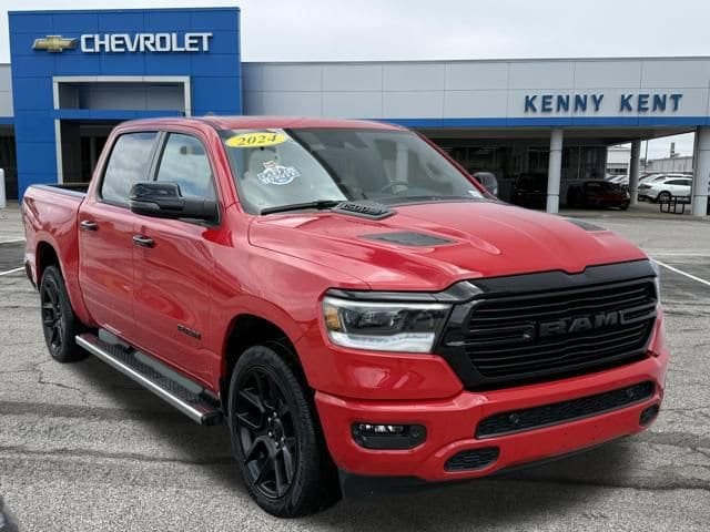 2024 RAM 1500 Laramie 4x4 Crew Cab 5'7's photo