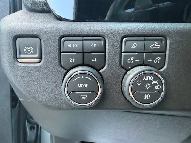 2026 Chevrolet Silverado 1500 High Country - Photo 39
