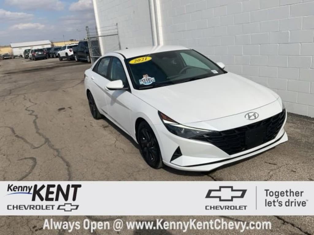 Used 2021 Hyundai Elantra SEL Sedan