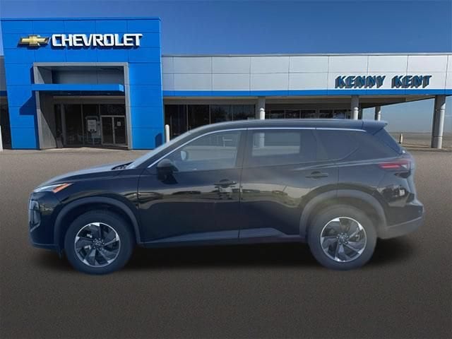 2025 Nissan Rogue SV - Photo 32