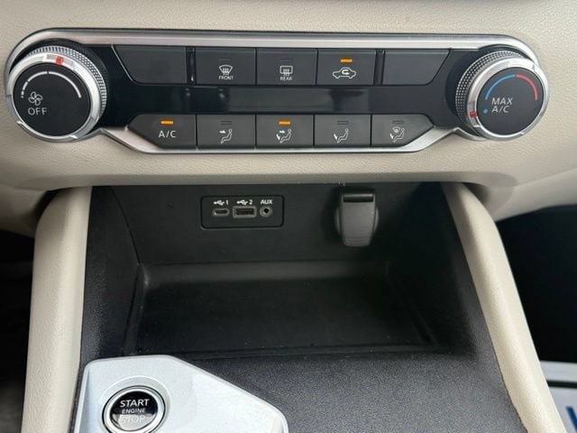 2025 Nissan Altima SV - Photo 25