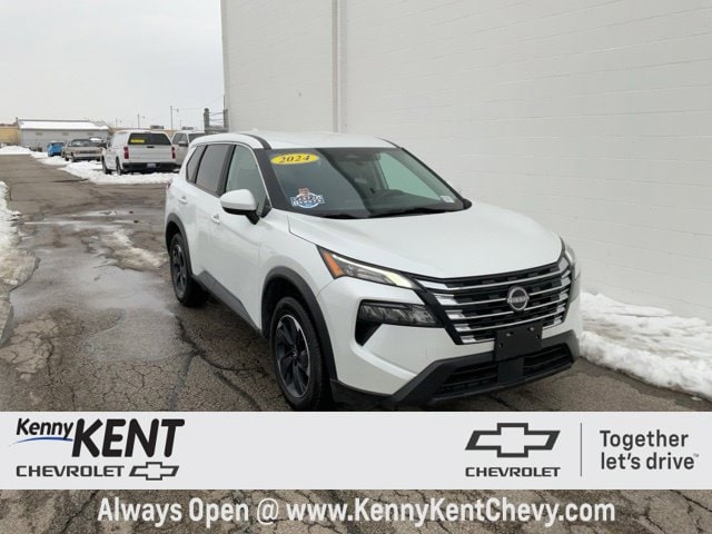 2024 Nissan Rogue SV