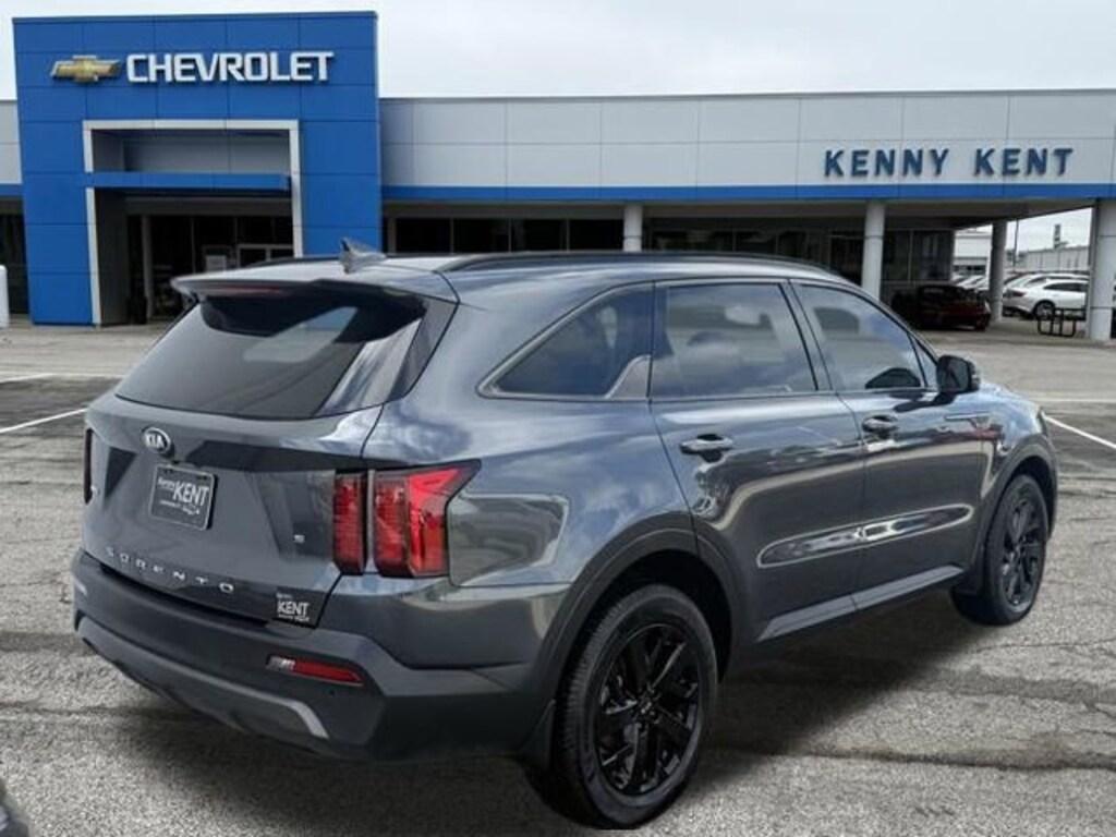 Used 2021 Kia Sorento S SUV