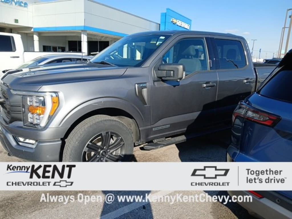Used 2022 Ford F-150 XLT Truck SuperCrew Cab
