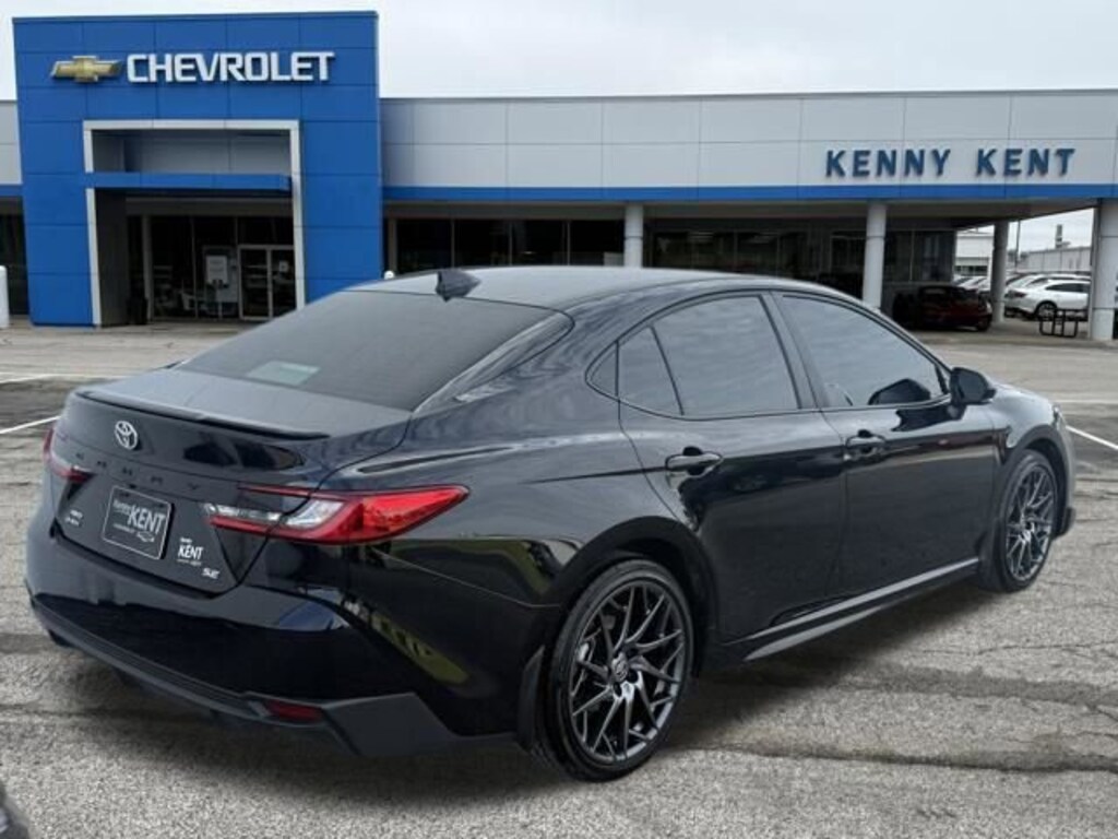 Used 2025 Toyota Camry SE Sedan
